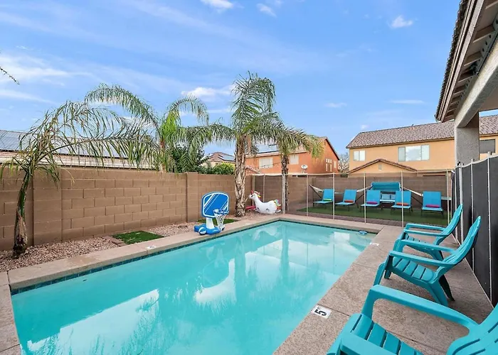 The Tranquil Retreat Heated Pool Hottub Sauna Bbq Villa *