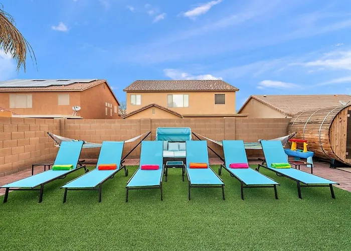 The Tranquil Retreat Heated Pool Hottub Sauna Bbq Villa